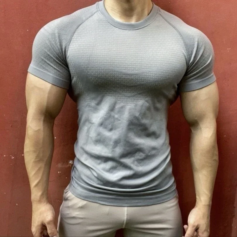 Men's Gym T-Shirt Workout & Training Fitness Short Sleeve Slim Fit O-Neck Athletic Baselayer Tees Tops Sport Clothing