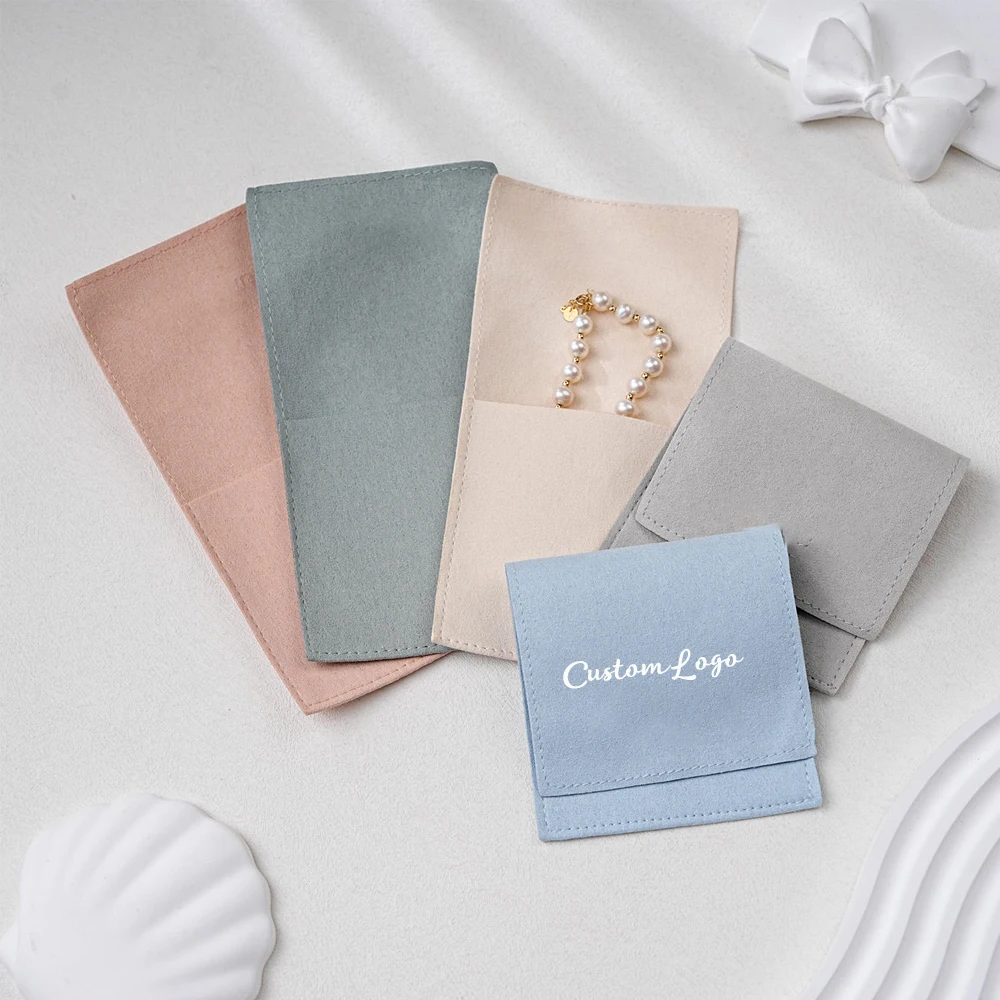 

Custom Deboss Logo Necklace Ring Velvet Pouch Bag 10x10cm Microfiber Jewelry Earrings Bags Packaging Envelope Storage Pouches
