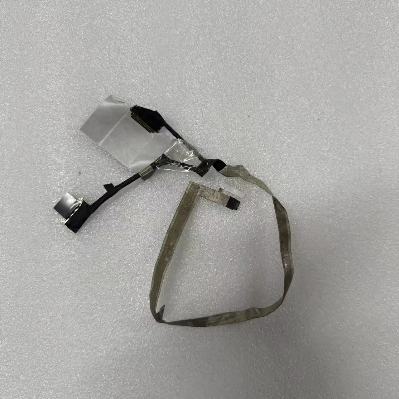 

Оригинальный кабель 0CHHPX для камеры Dell Precision 7750 M7750 EDP LCD LVDS EDP