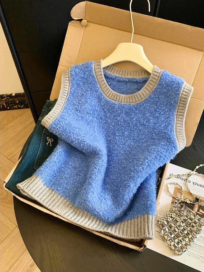 

Sweet Sle Women's Knitted Vest Top Spring 2026 round Ne Color Blo Design Layering Sweater Soft Loose Fit Non-Hat