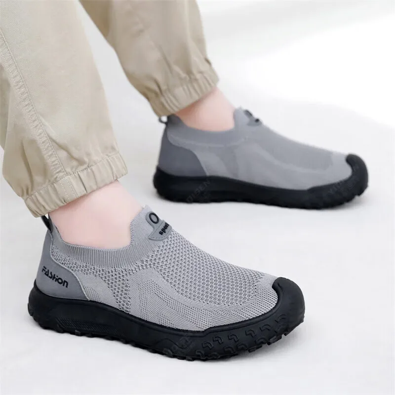 Summer Men Casual Shoes Elastic Slip On Design Anti-collision Toe Rugged Sole Daily Outdoor Walking Footwear view 3