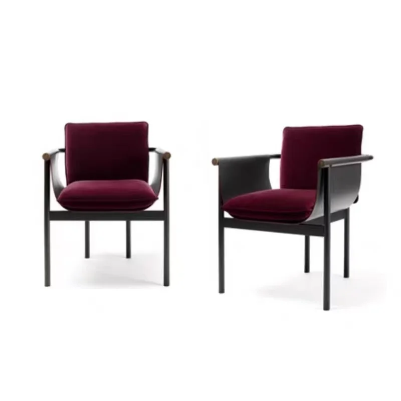 

Современный набор из 4 обеденных стульев из нержавеющей стали с удобными мягкими сиденьями и прочным металлическим каркасом для домашнего обеденного стола