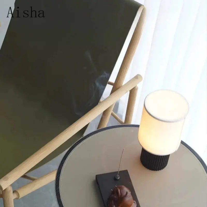 مصباح طاولة شحن محمول بسيط بتصميم دنماركي مع مفتاح لمس لديكور المنزل وغرفة المعيشة/الطعام وغرفة النوم بجانب السرير