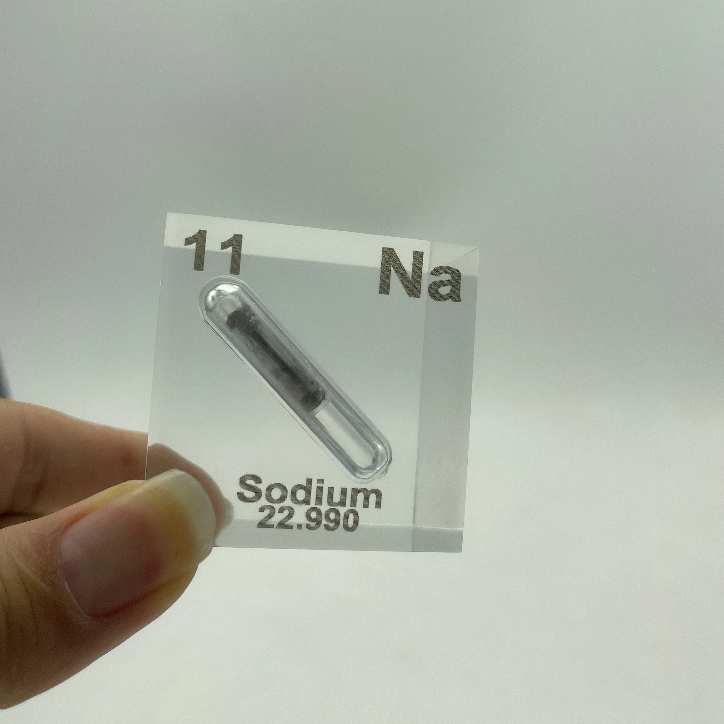 11 Na Sodium Sample Cube Acrylic Real Periodic Table With Elements Embedded Science Gifts and Scientist Collections