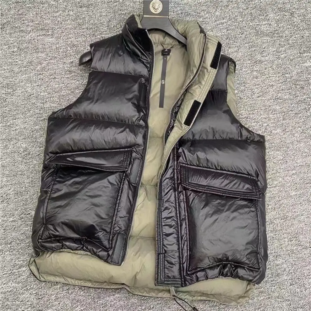 Down Vest For Men Luxury Designer Outdoor Duck Down Camisole Casual Loose Big Pocket Puffer Vest Men High Quality Jacket Coat