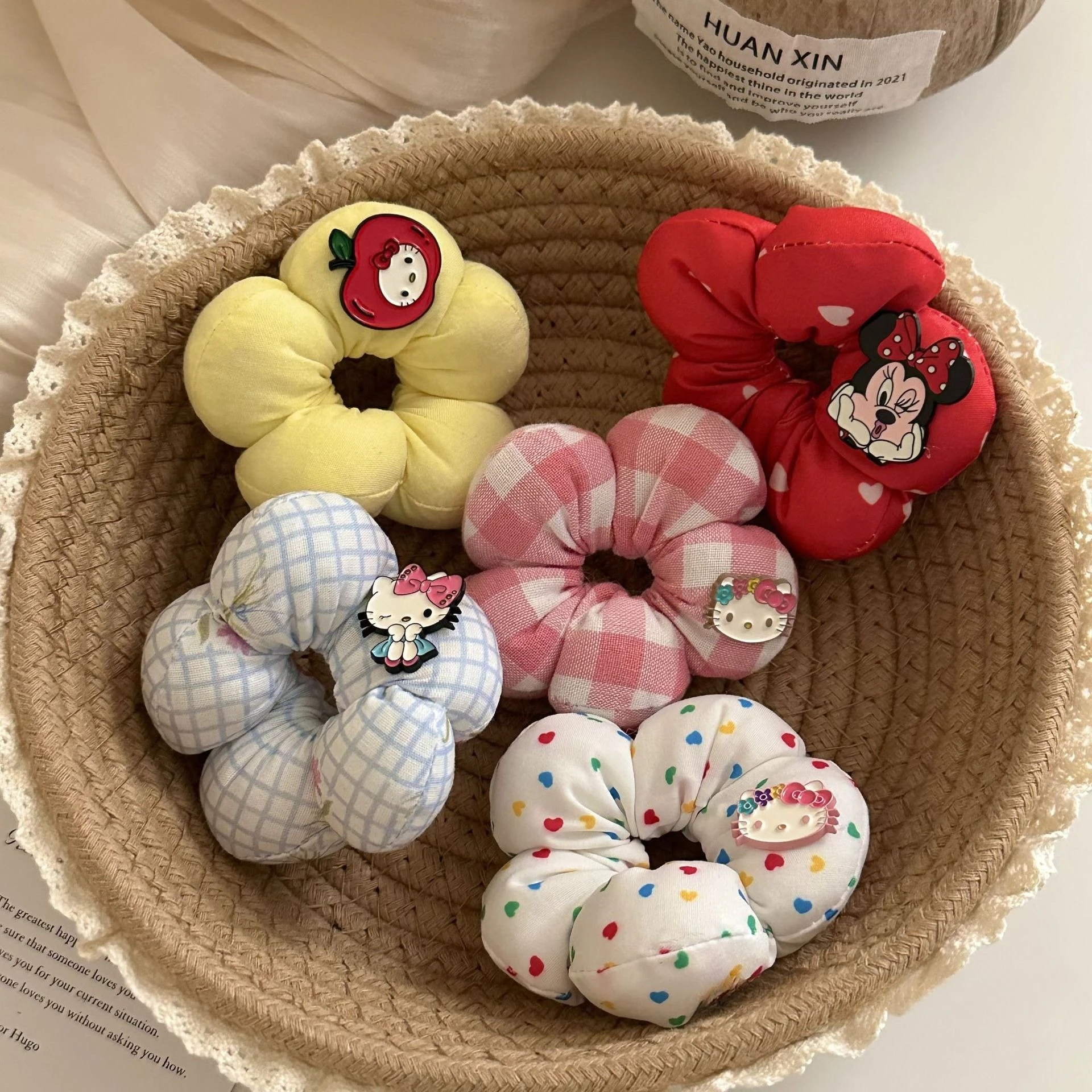 Miniso Высокоточная сладкая маленькая губка с цветком, круг для кишечника, клетчатый круг для волос в горошек, низкий хвост, аксессуары для волос