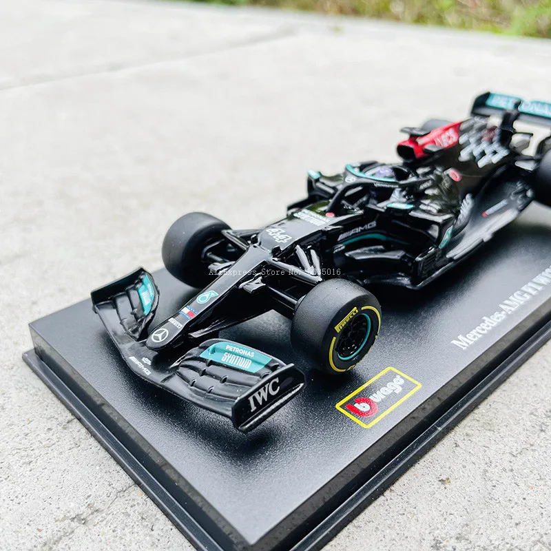 Bburago-coche de carreras de rendimiento, modelo de coche de simulación, coche de aleación, regalo de colección, 1:43, 2021, F1, Mercedes Benz W12 E