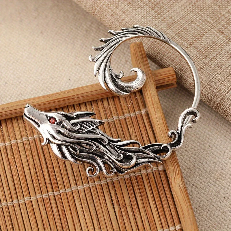 Tribal Wolf Personalized Clip Earrings For Men Women Fashion Trendy Ear Bone Clip Hip Hop Ear Jewelry Accessories