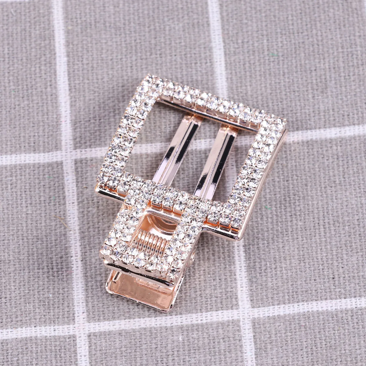 

1pc Diamond Hollow Out Alloy Hairpins For Women Girls Elegant Hair Clips Grip Strong Fashion Barrettes Accessories