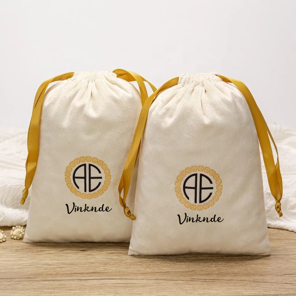 

Зеленый бархатный мешочек с логотипом на заказ, подарочная упаковка для ювелирных изделий, сумки для свадьбы, дня рождения, подарочная сумка на шнурке, серьги для хранения мыла