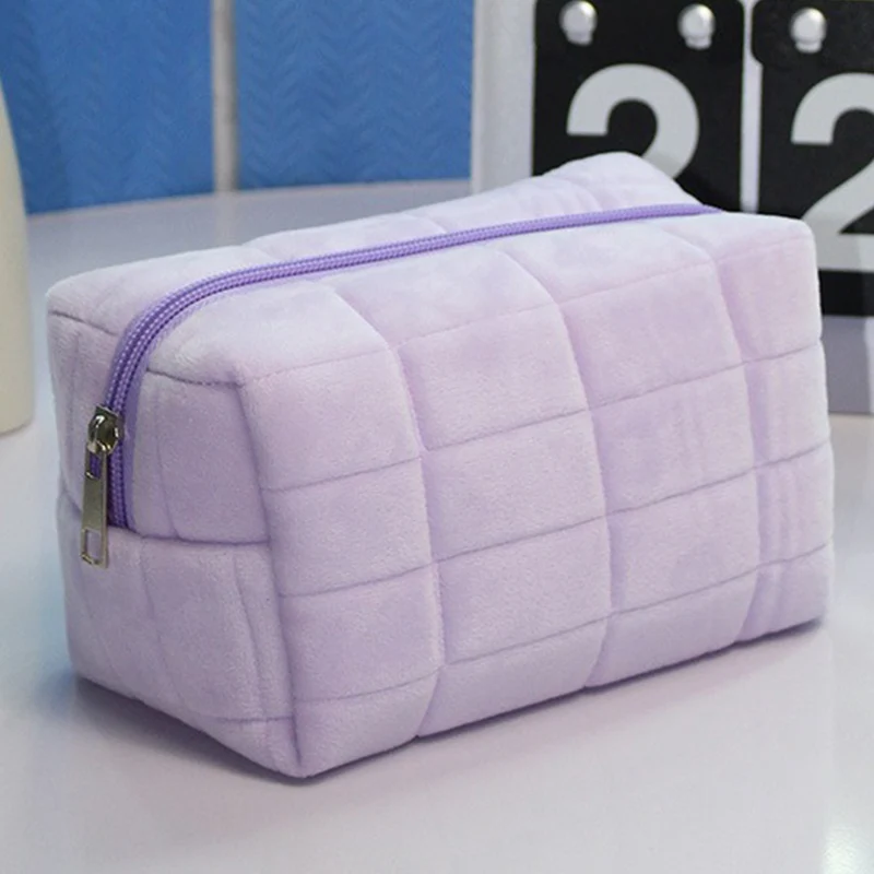 Makeup Bag Solid Fur Makeups Storage Bags Zipper Makeup Organizer Large Capacity Handbag Stationery Pencil Case Premium Sense