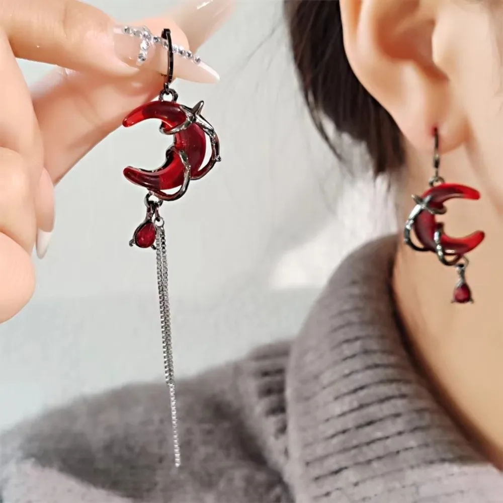Red Crystal Rhinestone Moon Earrings Gothic Style Tassel Chain Asymmetry Earrings Sweet Cool Jewelry Women Dangle Earrings Gift
