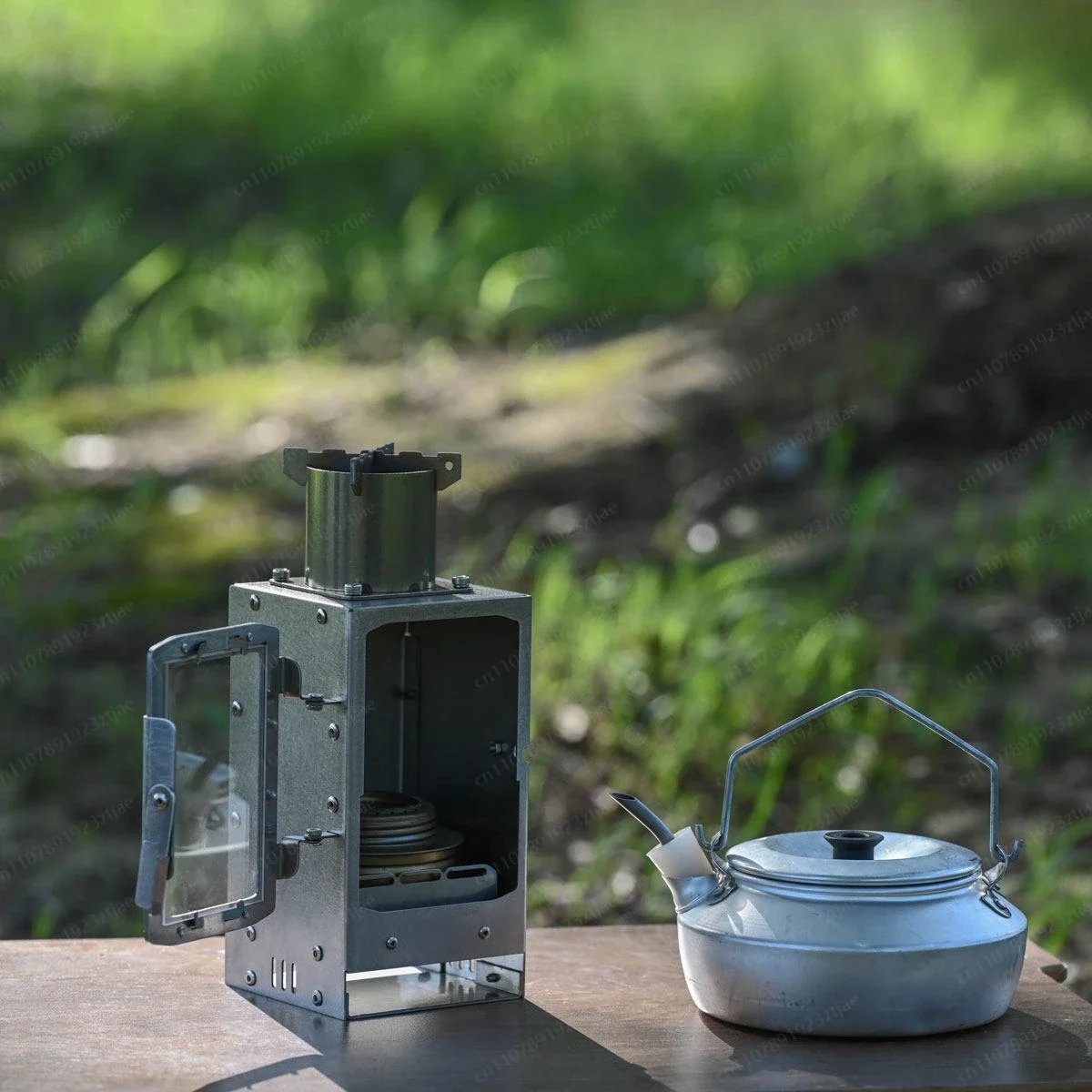 Camping desktop small fireplace alcohol stove watching the fire unrecorded tea heating stove atmosphere retro wood stove