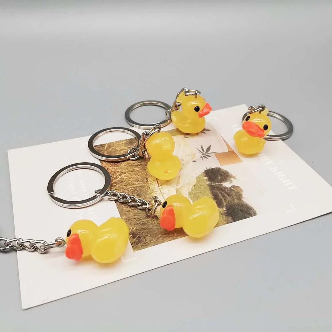 Cute Mini Cartoon Little Yellow Duck Keychain For Men And Women Fashion Bag Pendant Car Key Ring Friend Couple Gift Wholesale