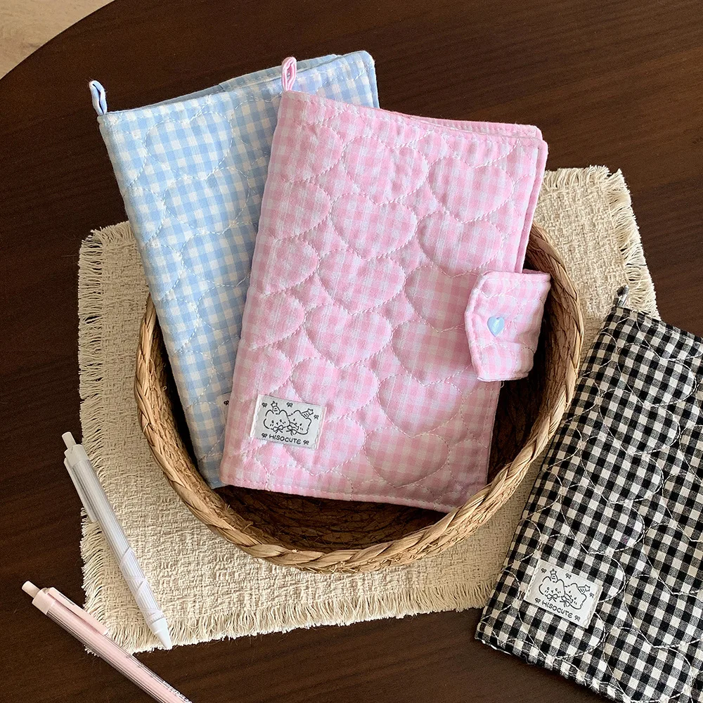 Koreanische Mode Gitter-Liebes-Motiv Abnehmbare Buchhülle Schreibwaren-Aufbewahrung Schutzhülle A5 Pack Buchhülle – Detail 13