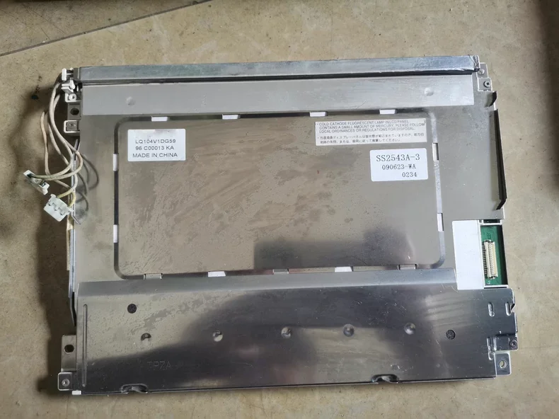 10.4-inch LQ104V1DG59 Lcd Screen Test normal before sending