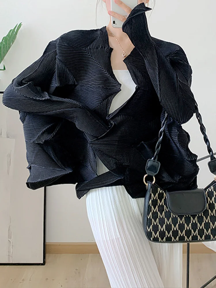 GVUW Pleated Irregular Cardigan For Women Long Sleeve Elegant Solid Color Casual Fashion Clothing Female 2024 Autumn New 17G0128