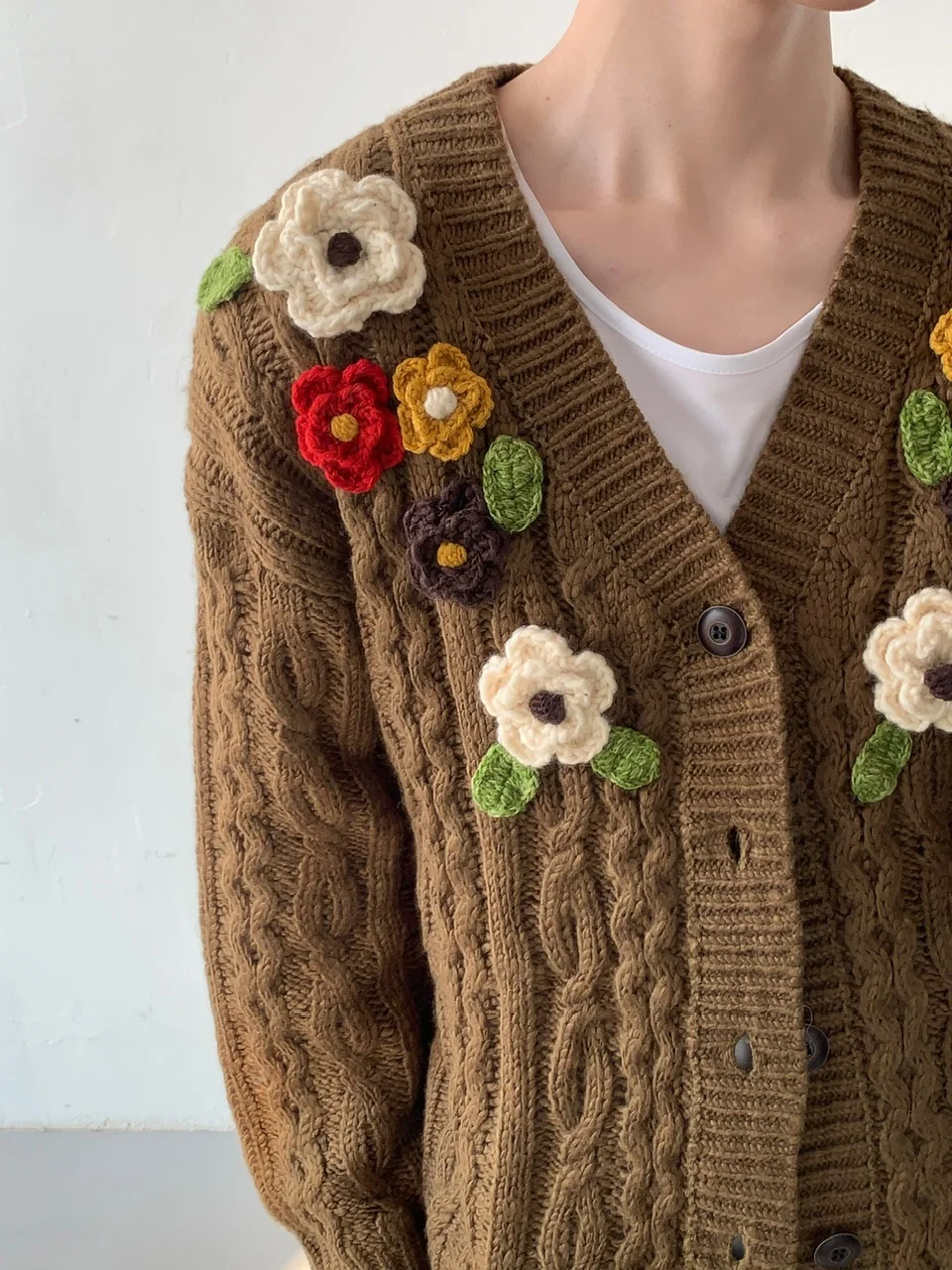 Men Women 2025 Autumn New Bright Colorful Floral Knitted Cardigan High-End V-Neck Sweaters Jackets Color Matching Knitted Tops