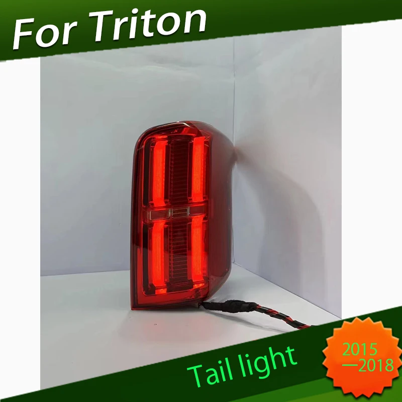 

Car LED Tail Lamp Brake Turn Lamp Signal Light For Mitsubishi Triton L200 2015 2016-2018 Taillights Rear Light Day Running Light