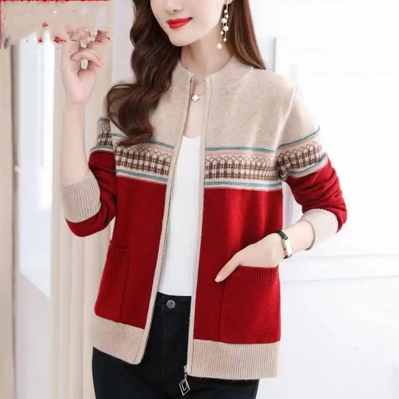 woman Women\'s Clothing Cardigan Spring Autumn 2024 Middle aged New Colored Small Coat Overlay Top Knitted Western Style Sweaters