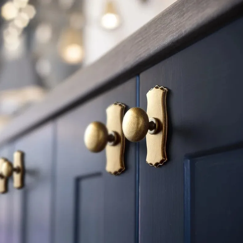Antique Brass Cabinet Pulls Hardware for BedroomVintage Brass Solid Drawer Handles for Kitchen Cabinets and Dresser Drawers