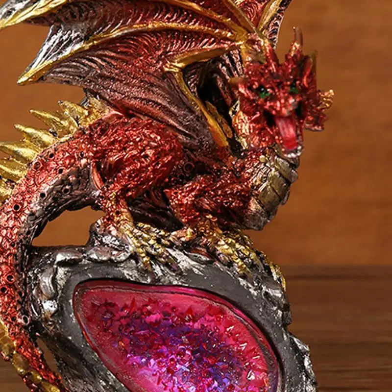 Halloween Light Up Figurines Portable Dragon Statue Resin LED Tabletop Ornament Battery Powered Collectible Figurines Accessory