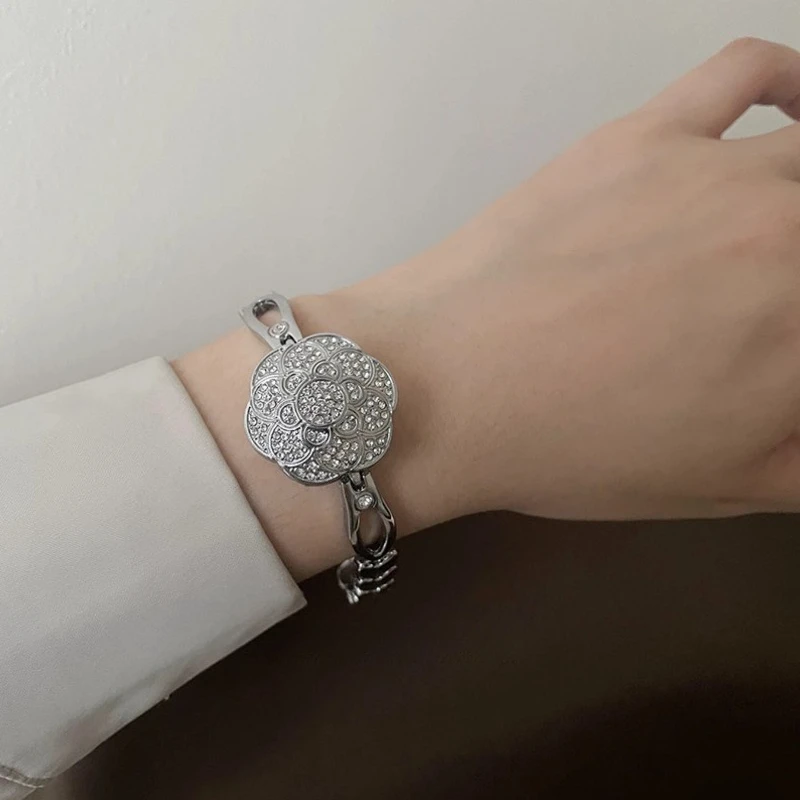 Vintage Women's Watch Open Lid Rose Steel Stainless Steel Women's Quartz Watch Women's Diamond Delicate Niche Ladies Clock