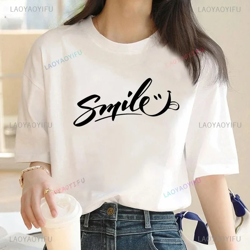 Smile - Relax, Simple Text Style Shirt, Suitable for Daily Commute Wear, Women's Fashion Casual Short-sleeved T-shirt