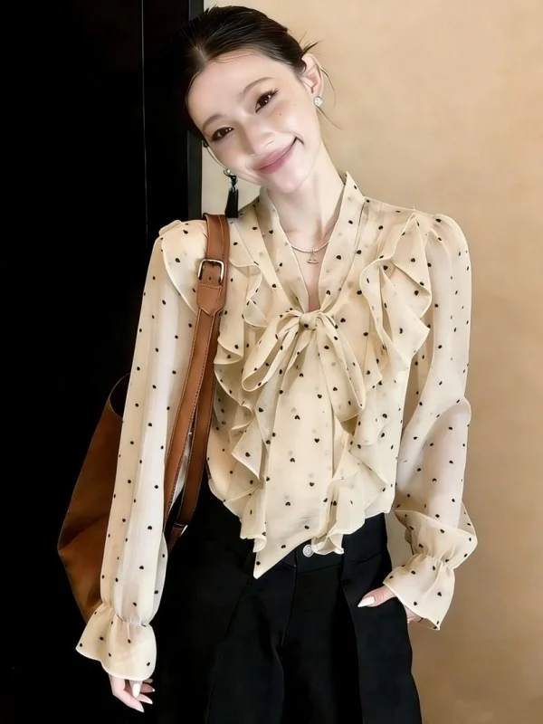 

Новая женская весенняя блузка с V-образным вырезом и длинными рукавами, в горошек, с рюшами, приталенная, с поясом-завязкой, повседневная