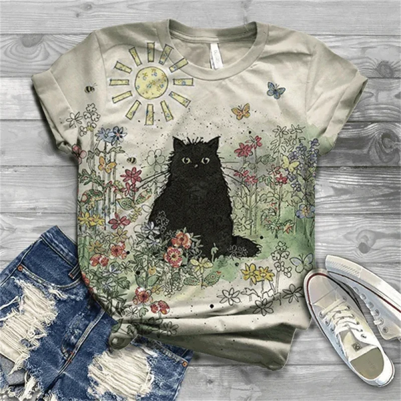 Vintage Women's T Shirt Anime Kitten Harajuku Clothing 2024 Casual Short-sleeved Tops Summer Female Pullover Loose Streetwear