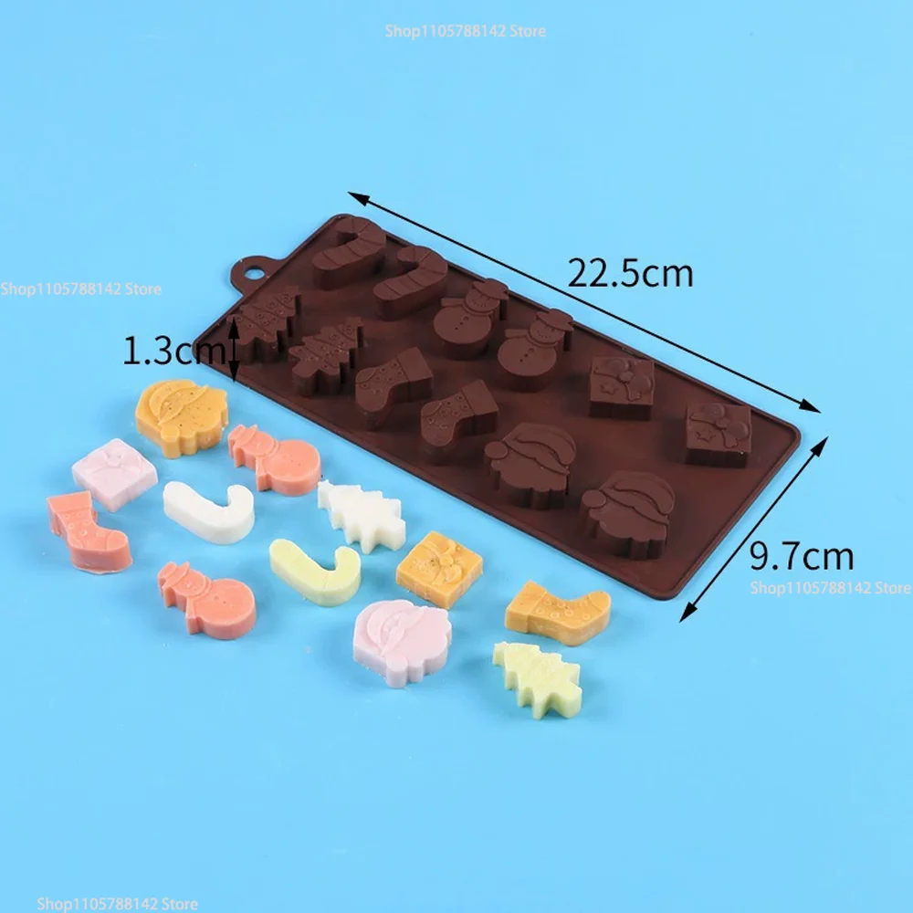 Picture 7: 1PC Chocolate Mold Tray Cake Boxes Button Christmas Tree Shape Mold DIY Fondant Pastries Candy Making Baking Tools