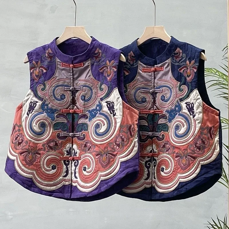 

2023 Women's Retro Ethnic Style Sleeveless Jacquard Cotton Linen Standing Collar Embroidered Tank Top