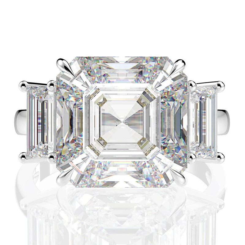 

Женское кольцо из серебра 925 пробы, с бриллиантами