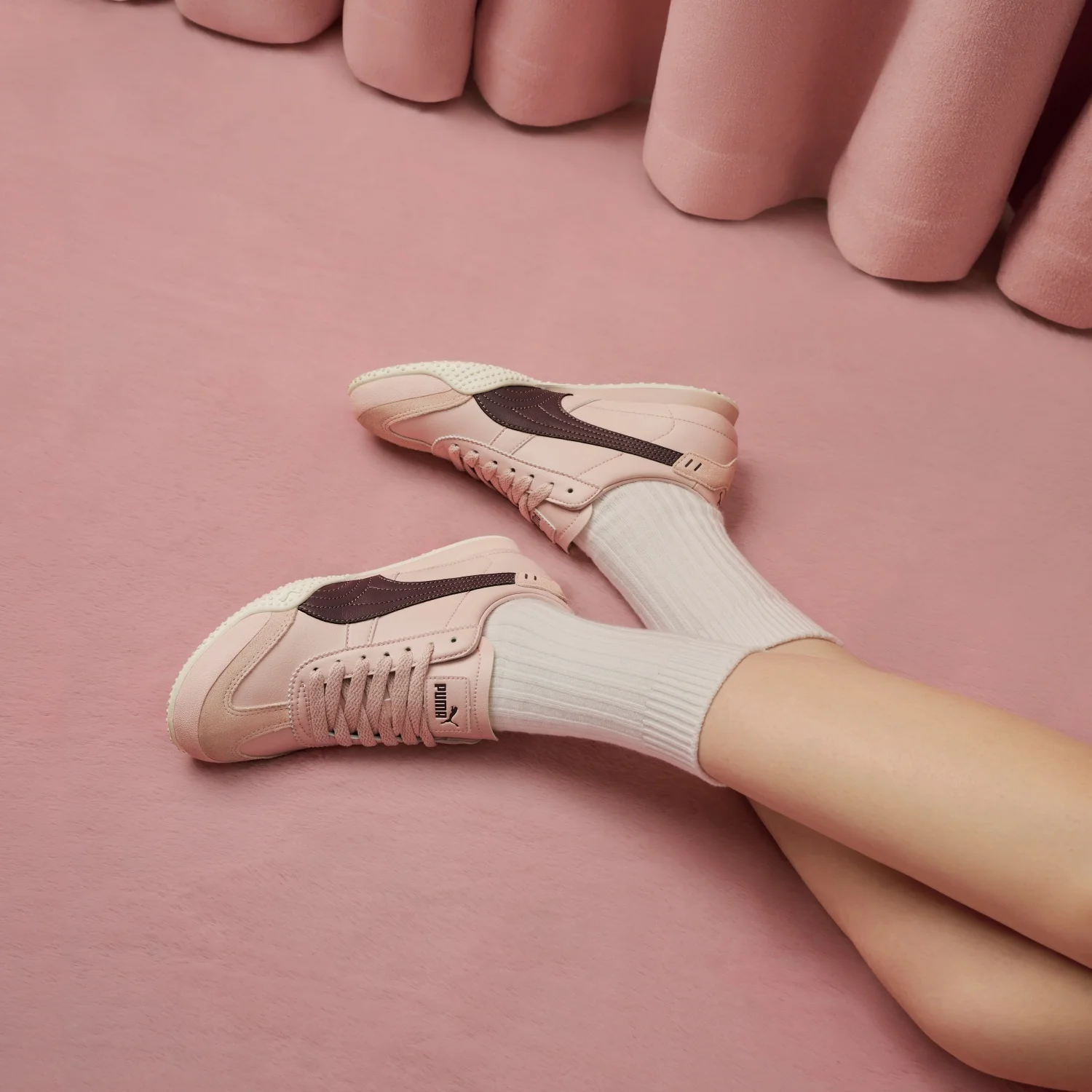 

Puma Розовые женские туфли Кроссовки Повседневная обувь 40525603