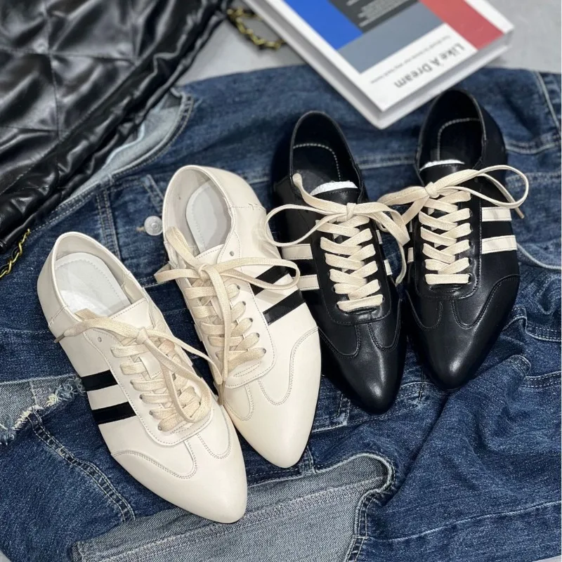

New Women's Shoes Luxury Genuine Leather Moral Training Shoes for Woman Fashion Sports Casual Shoe Designer Shoes Zapatos Mujer