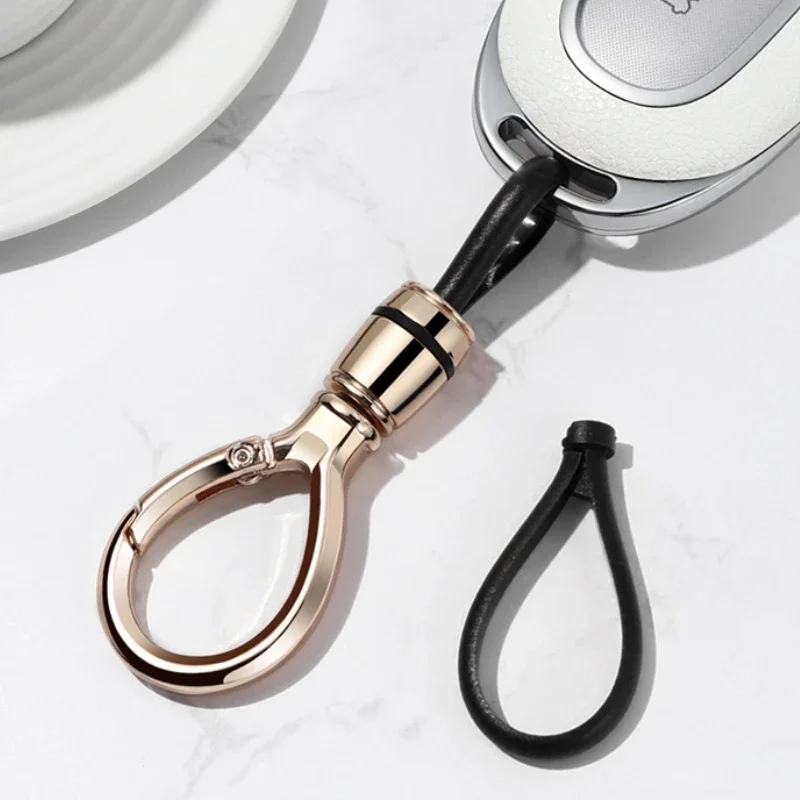 Outdoor Mountaineering Waist Buckle Soft Rubber Metal Premium Keychain Accessory for Men and Women Key Chain Ring Pendant