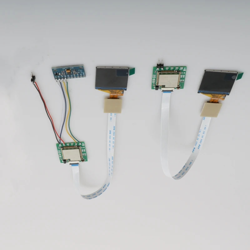 RC Airplane Micro-Simulation Cockpit Instrument Panel Model 4.8-5.2V Voltage 1.3inch Screen Dynamic Display Modified Accessories