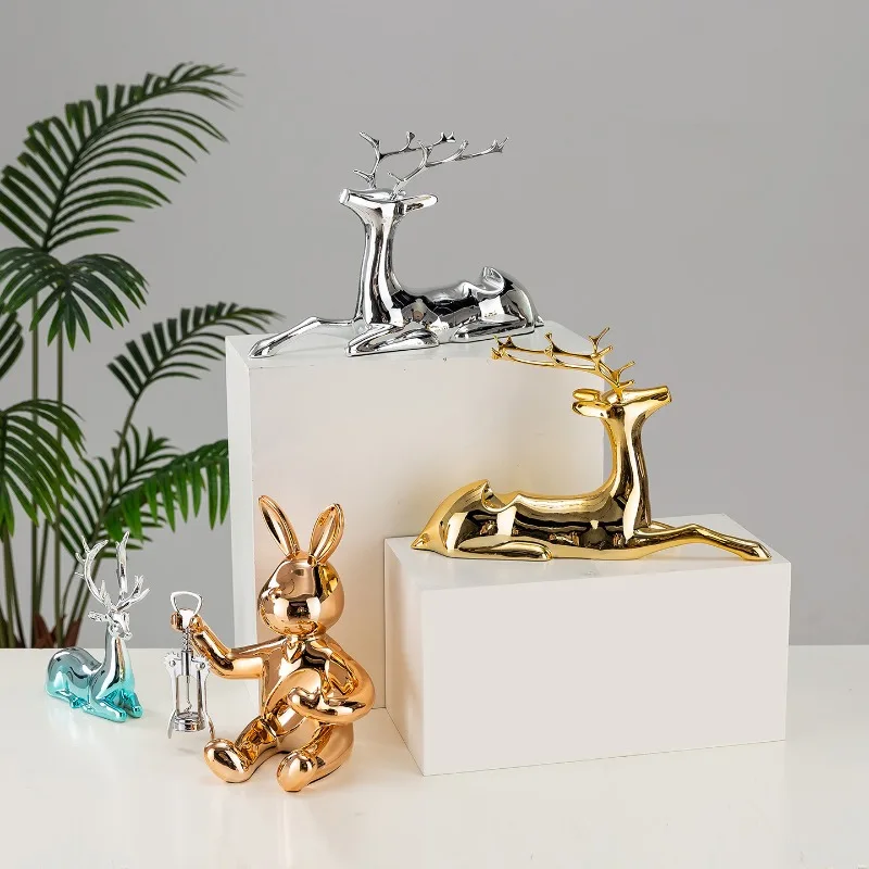Electroplated deer red wine rack ornaments, light luxury high-end wine cabinet decorations, creative decorations