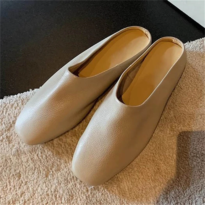 

Eilyken Comfortable Soft PU Leather Mule Slippers Women Summer Round Toe Flat Heels Daily Casual Outdoor Shoes