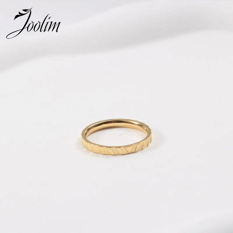 Joolim Jewelry High End PVD Waterproof Permanent Engraved V-shaped Gear Pattern Stainless Steel Ring Trendy For Women