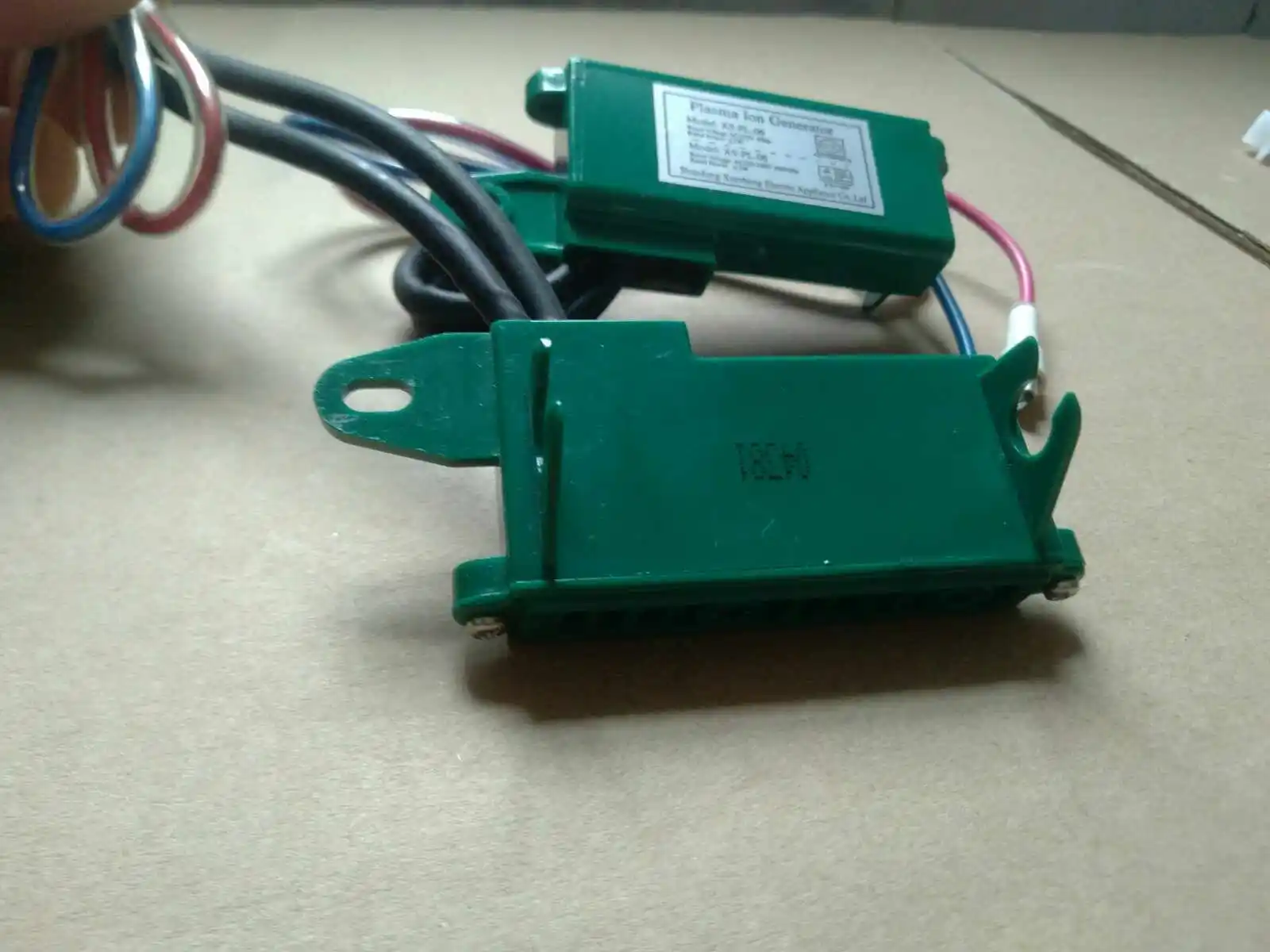 الملحقات الأصلية لمولد البلازما الباردة لمكيف الهواء المتنقل Gree