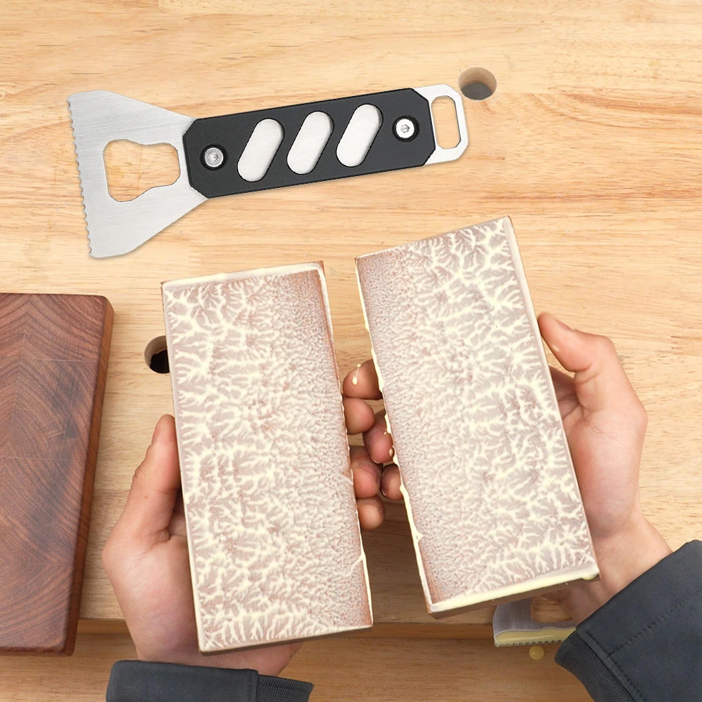 

Adhesive Spreader Easy Use DIY Notch Trowel Hardwood Flooring Spreader Glue Applicators Tool Woodworking Tools