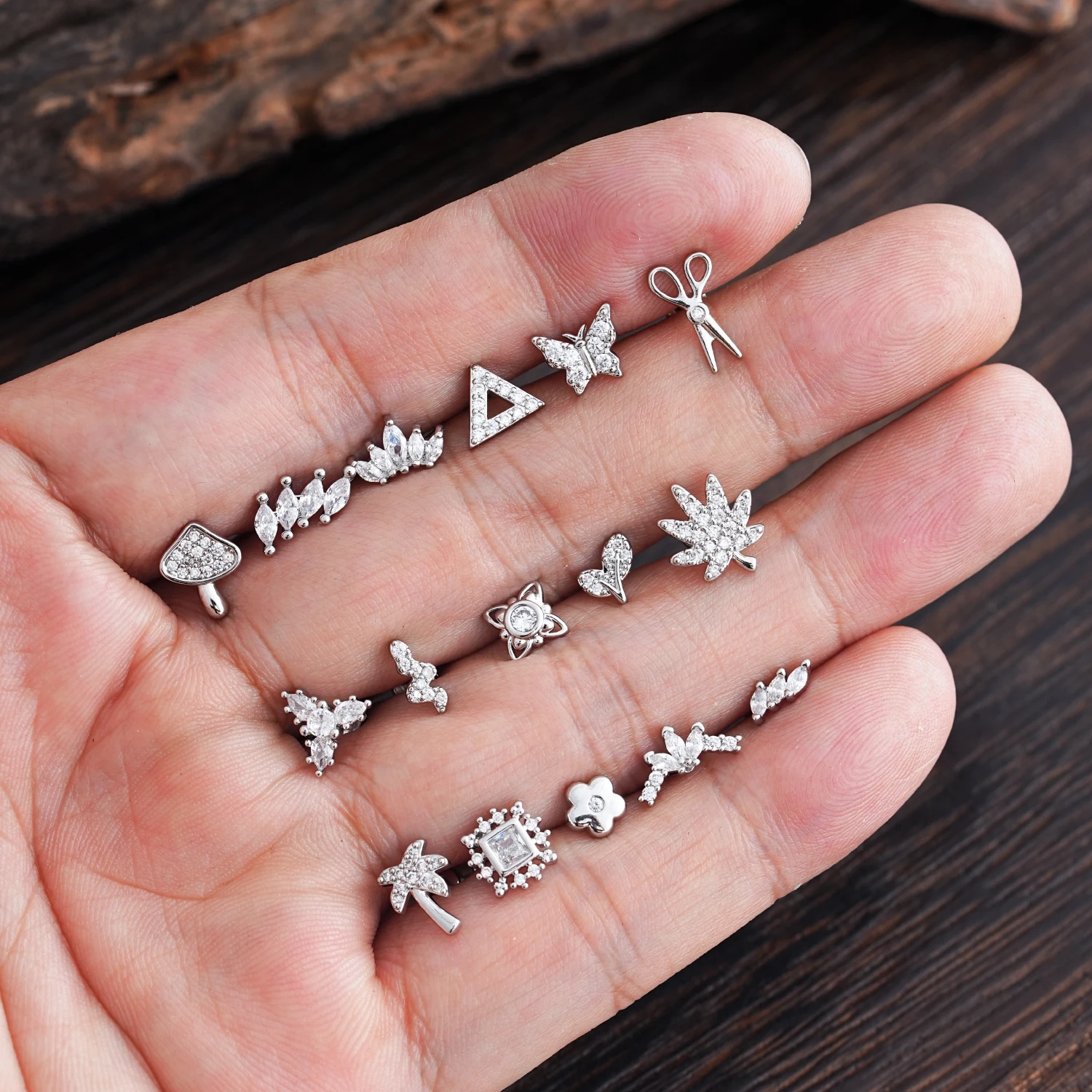 1 Stück Hypoallergene Ohrstecker Piercing Oreja Stahl Schmetterling Stern Mini Ohrring mit Schraubverschluss Helix Tragus Piercing Schmuck für Frauen – Detail 6