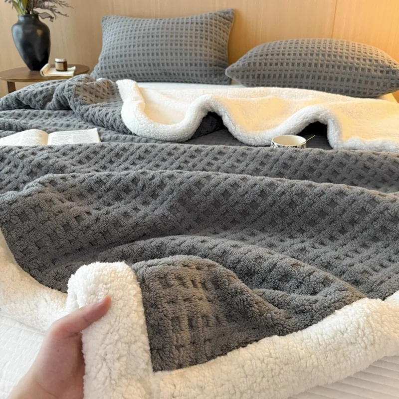 Tafu Fleece Sherpa Throw Blanket Double Sided Thickened Warm Fluffy Plush Soft Cozy Blanket for Bed Sofa Travel Nap Fall Winter