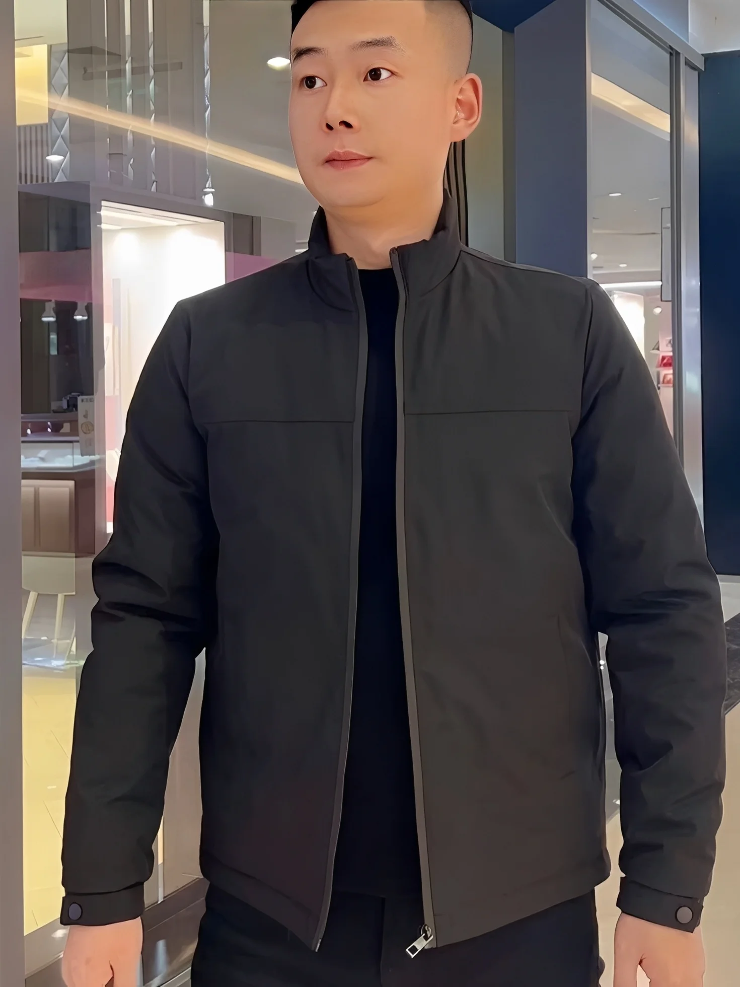 

Мужская модная повседневная зимняя куртка 2025 года на молнии, теплая, с воротником-стойкой, универсальная, трендовая, из полиэфирного волокна, с длинными рукавами