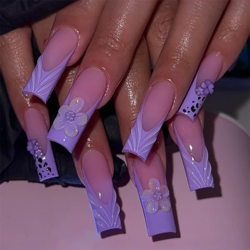 

24Pcs Long Square Head French Fake Nail with 3D Flower Ripple Design Press on False Nails for Woman Reusable Full Cover Nail Tip