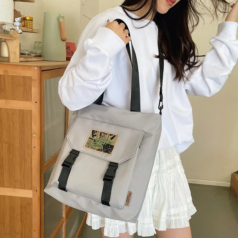 

2025 Minimalist Student Tote Bag for Boys Large Capacity Trendy Shoulder Crossbody Bag Cute Middle School Backpack