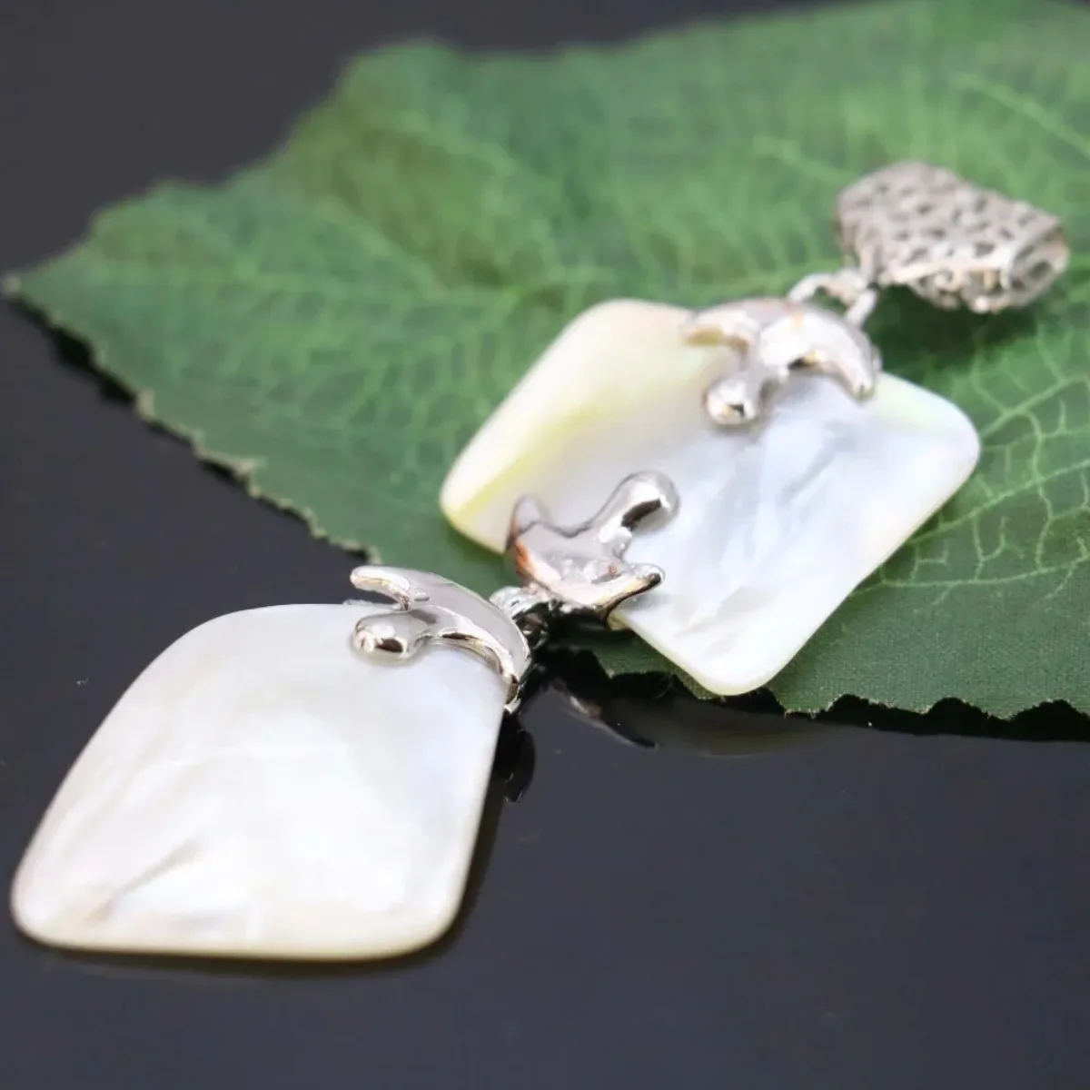 26X40mm Prevalent Ethnic Chic Abalone Seashells Sea Shells Pendant Freshwater Crafts Jewelry Making Design Women Girls Gifts Diy