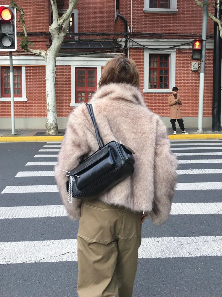 معطف نسائي كوري جديد لعام 2025 من الفرو الكوري الجديد غير رسمي فضفاض كسول Sle Plu معطف نسائي للكلية