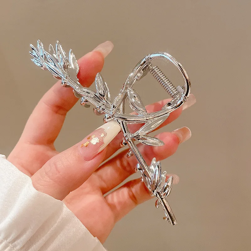 New Tiny Metal Hair Claw For Women Girls Korean Geometric Hair Bath Crab Clips Hairpins Hairgrips Headwear Hair Accessories